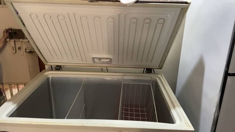 waves deep freezer all okay working good selling urgent 2