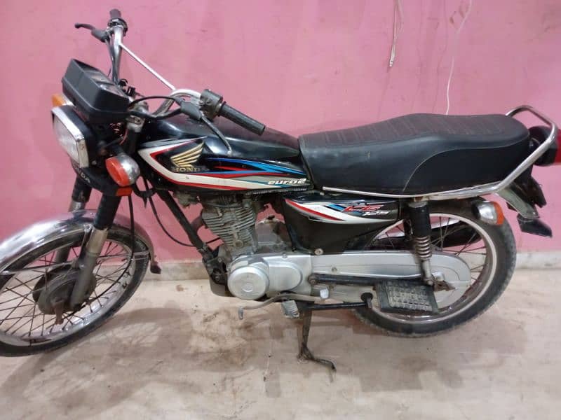 Honda CG125 2015 Rahimyar khan 3