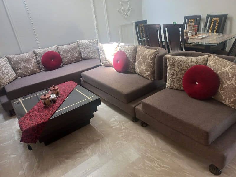 6 seater jute fabric's sofa set good condition 1