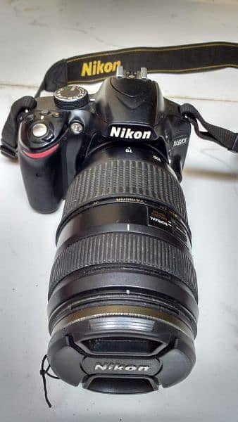 nikon D3200 0