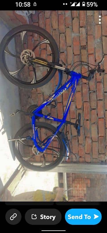 High-Quality Blue Mountain Bicycle for Sale – Excellent Condition 1