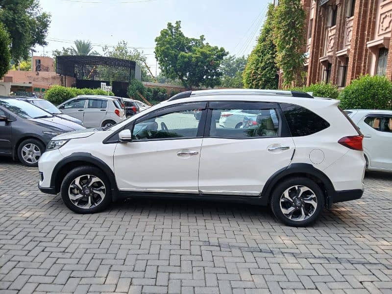 Honda BR-V 2020 s package 8