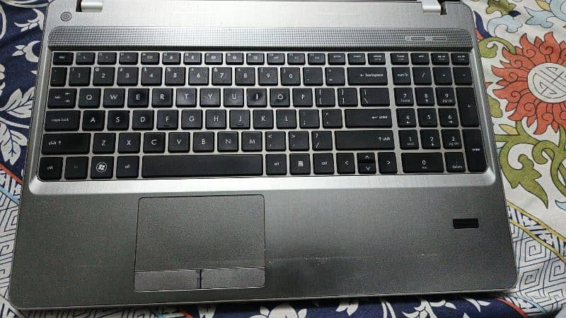 HP 4530s 1