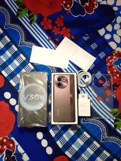 vivo v30e 8+8 256 gb 0