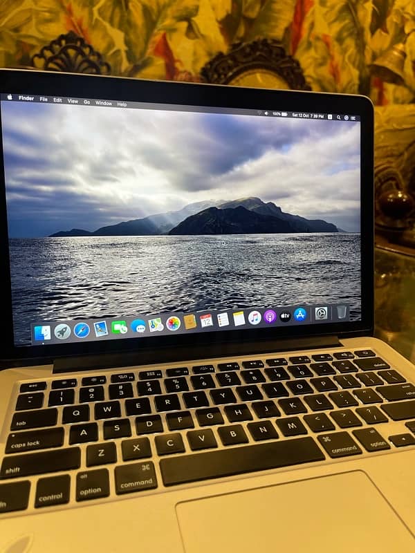 Macbook Pro 0