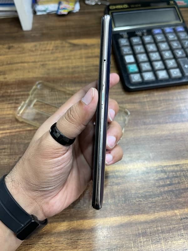 Oppo Reno 2F 8/128 4