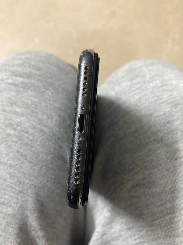 IPhone x Non PTA 2