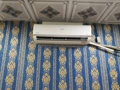 urgent sale AC 1.5ton plz contact 03//12//023//95//21 0