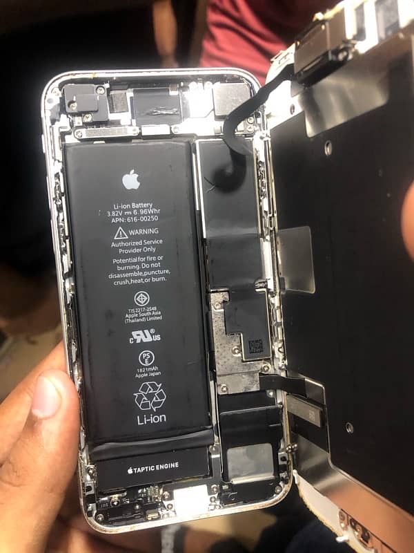 iphone 8 PTA APPROVED 5