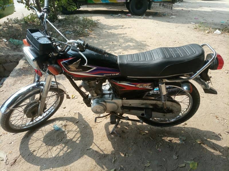 Honda 125 black 14