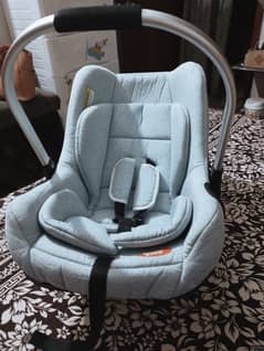 Baby Carry cot cum carseat for sale