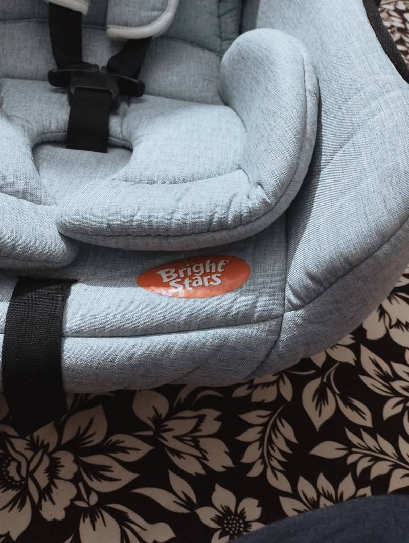 Baby Carry cot cum carseat for sale 2