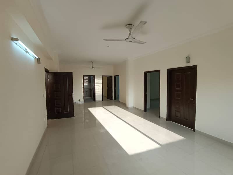 3 Bedroom Apartment For Rent In G-15 Islamabad Heights With Gass 2