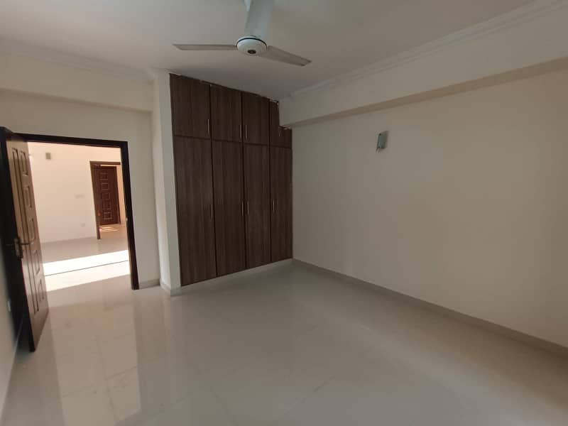 3 Bedroom Apartment For Rent In G-15 Islamabad Heights With Gass 5