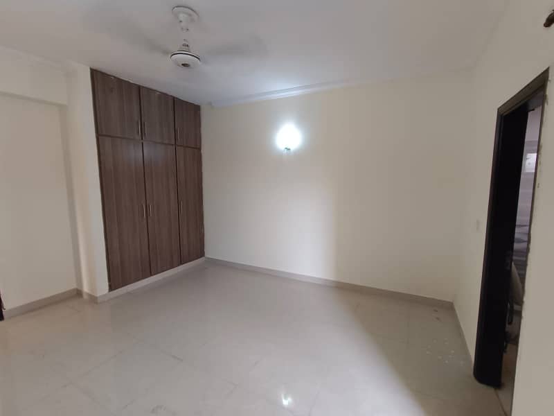 3 Bedroom Apartment For Rent In G-15 Islamabad Heights With Gass 10