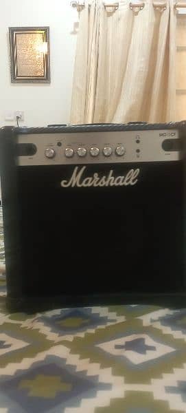 Marshall Guitar Amplifier MG15CF Best Condition contact +447438355958 4