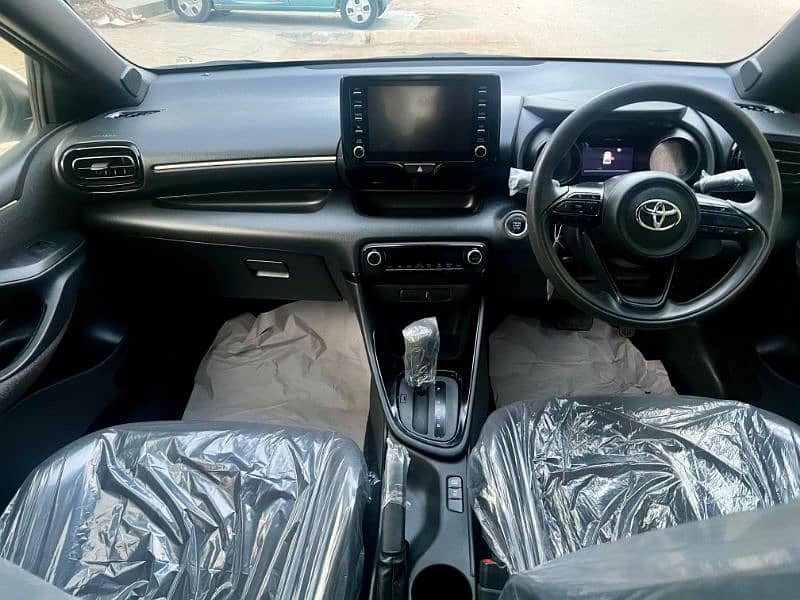 Toyota Yaris 2020 5