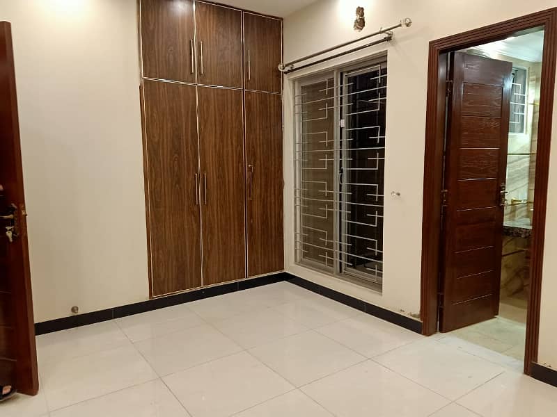 5 Marla House For Rent Sector D BahriaTown Lahore 6