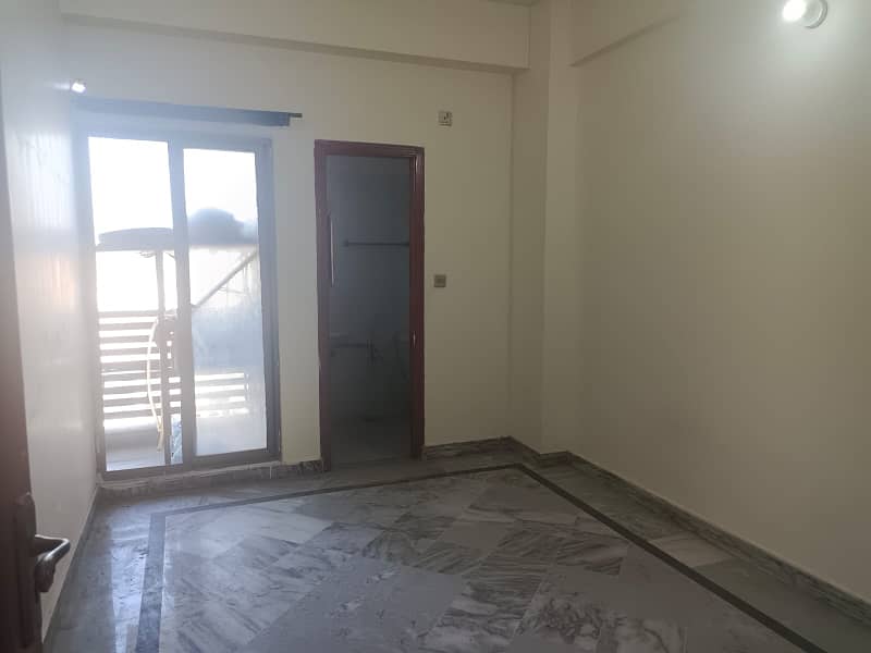 2 Bedroom Flat with Gas for Rent In G-15 Islamabad 2