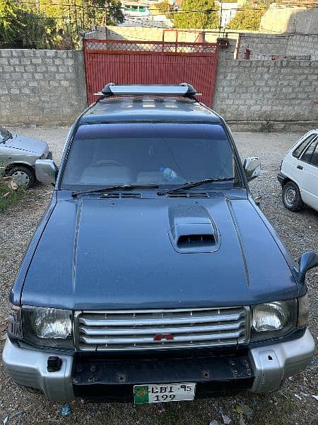 Mitsubishi Pajero 1993 3