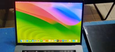 Limited Time Offer Apple MacBook Pro 2018 15"