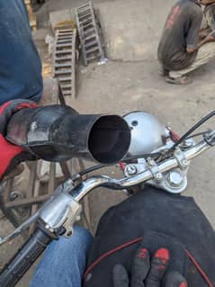 honda CB 180's silencer