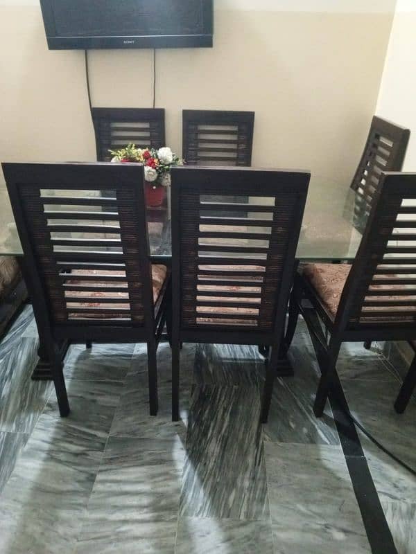 Dining for sale /6 Seater dining table/Glass top dining for sale 1