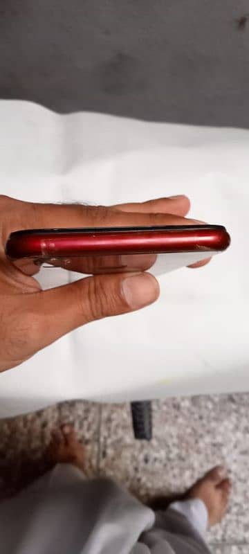 Vivo Y11 3/32 Red Colour Box Charger Condition 10/10 PTA Approved 5