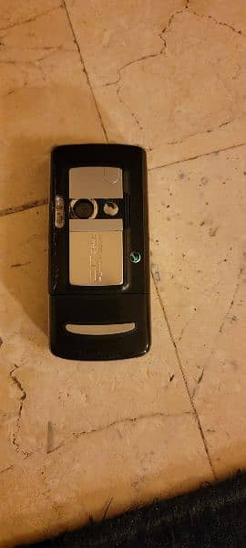 Sony Ericsson K750i nokia blackberry motorolla 3