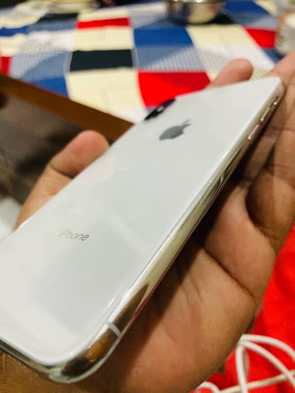 iphone x 64gb Pta approved 4