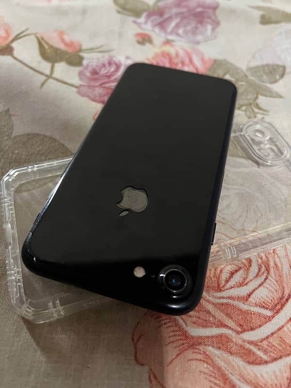 iPhone 7 pta urgend sell 0