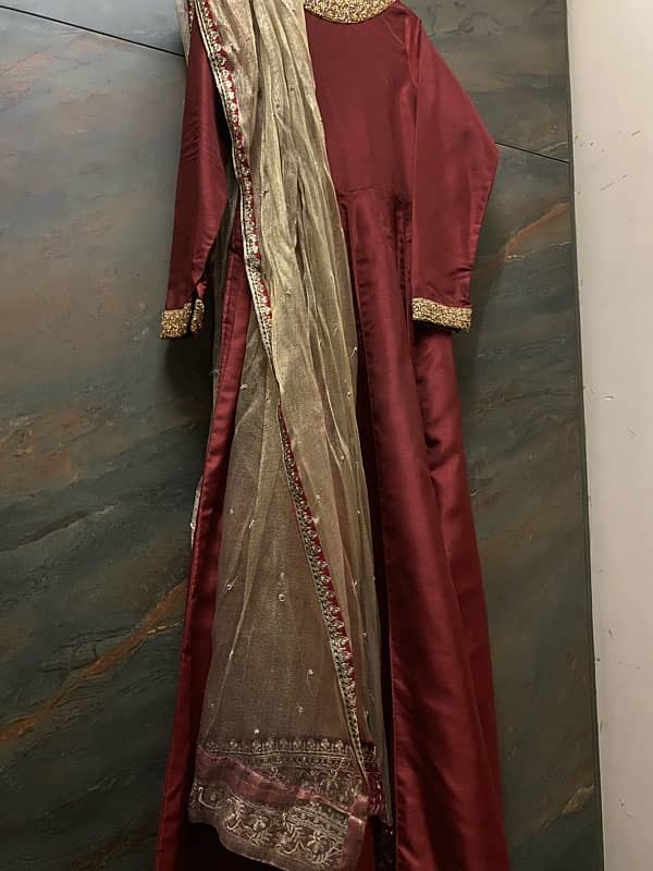 Red raw silk pishwas 1