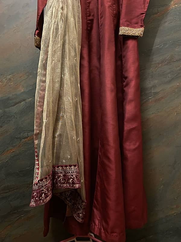 Red raw silk pishwas 4