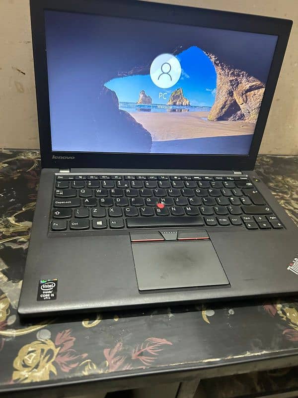 Lenovo Thinkpad x250 core i5 5th 4