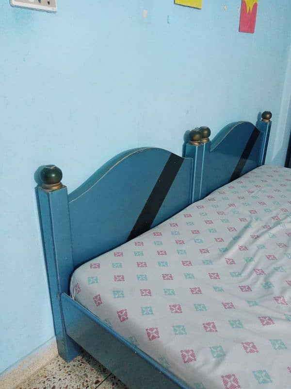 single bed 4