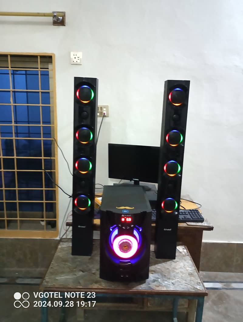 Audionic rb 110 woofer and speakers 4