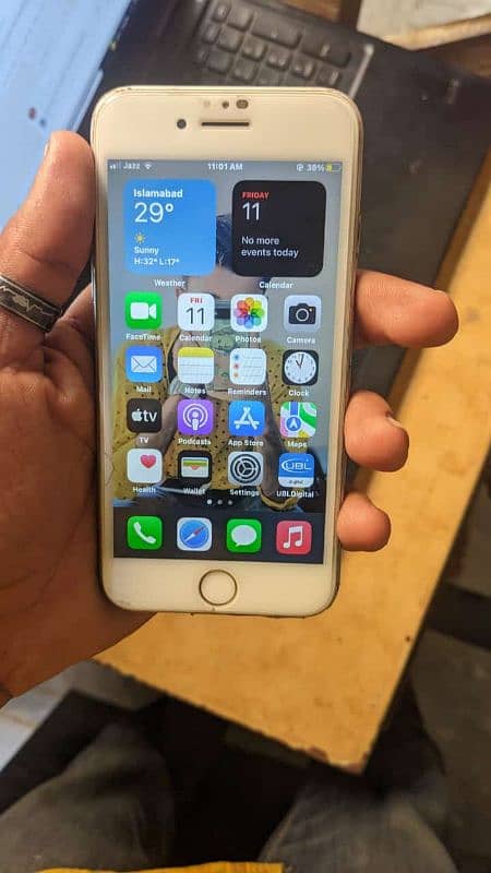 Iphone 7 PTA Approved 128gb 0