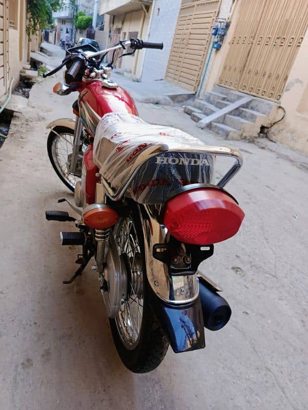 Honda 125 7