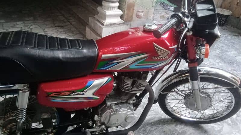 HONDA CG125 2023 0