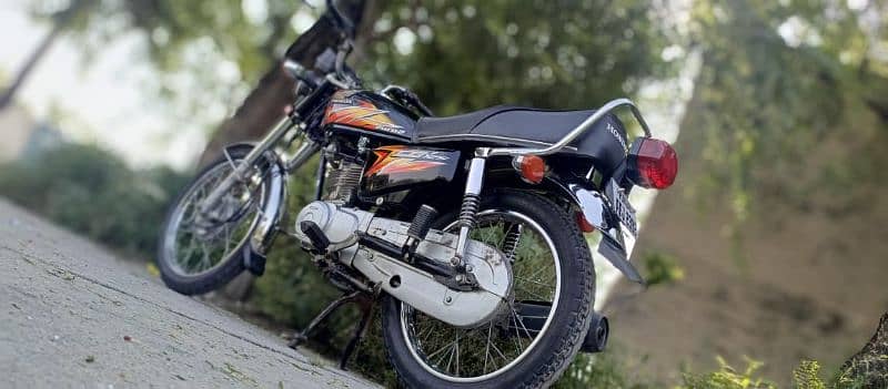 Honda 125 model 2021 urgent sale 1