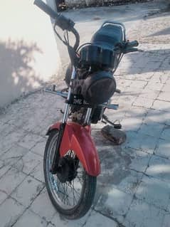 Yamaha junoon yd 100. (03408860744)