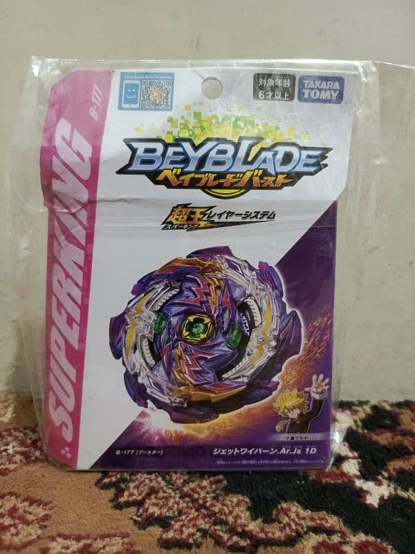 ORIGINAL TAKARA TOMY BEYBLADES AND LONCHERS 9