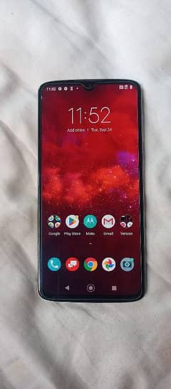 moto z4 the gaming phone 4/128 Snapdragon 765