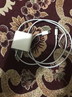 apple charger, original 