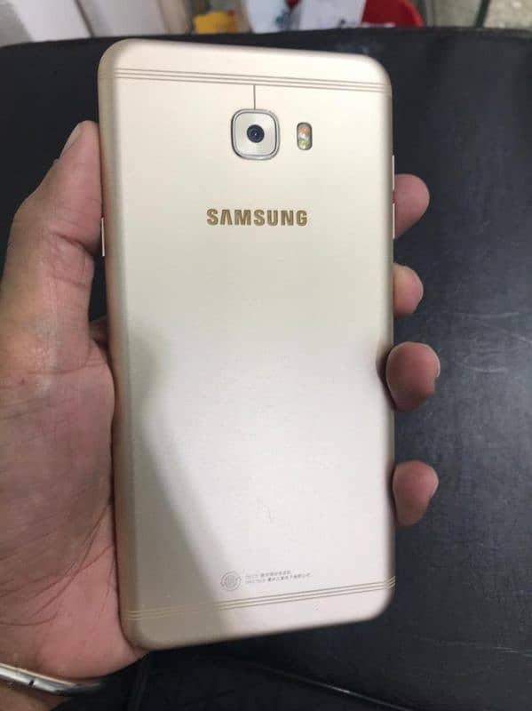 Samsung Galaxy C7 Pro 4/64 l PTA Approved 2