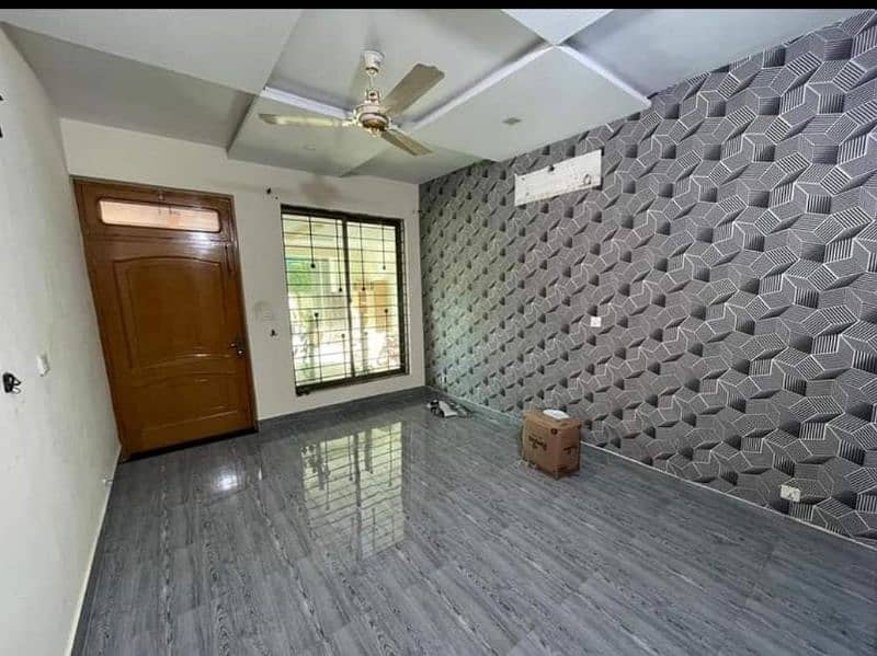 1 KANAL HOUSE AVAILABLE FOR RENT 7