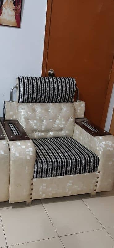 Sofa Set For Sale 0