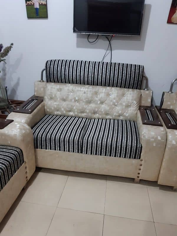 Sofa Set For Sale 2