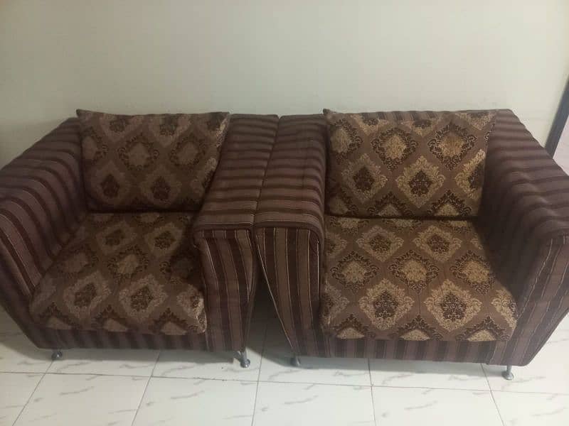 5 seater Sofa Set 0