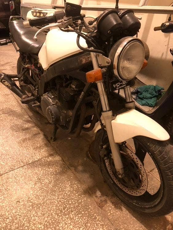 Suzuki GS 500E 2001 7